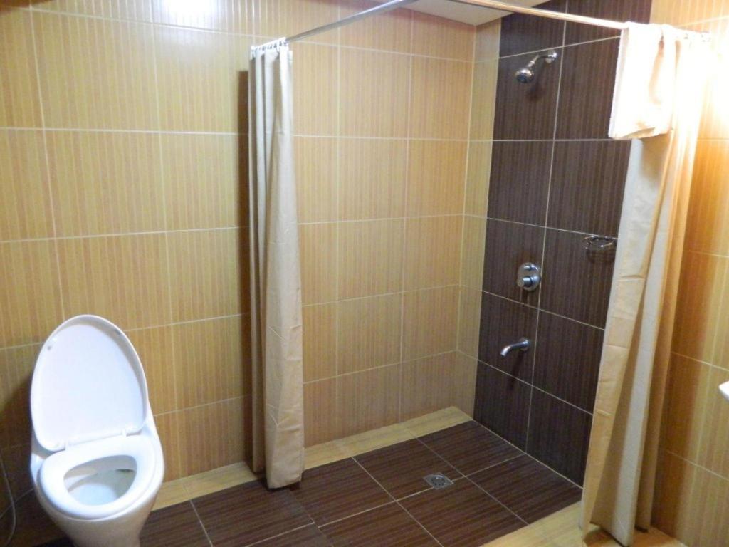 Starmark Hotel Naga  Ngoại thất bức ảnh